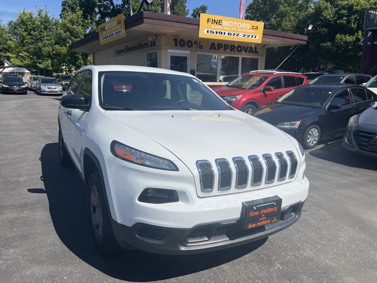 2015 Jeep Cherokee Sport 4dr Front-wheel Drive Automatic Photo