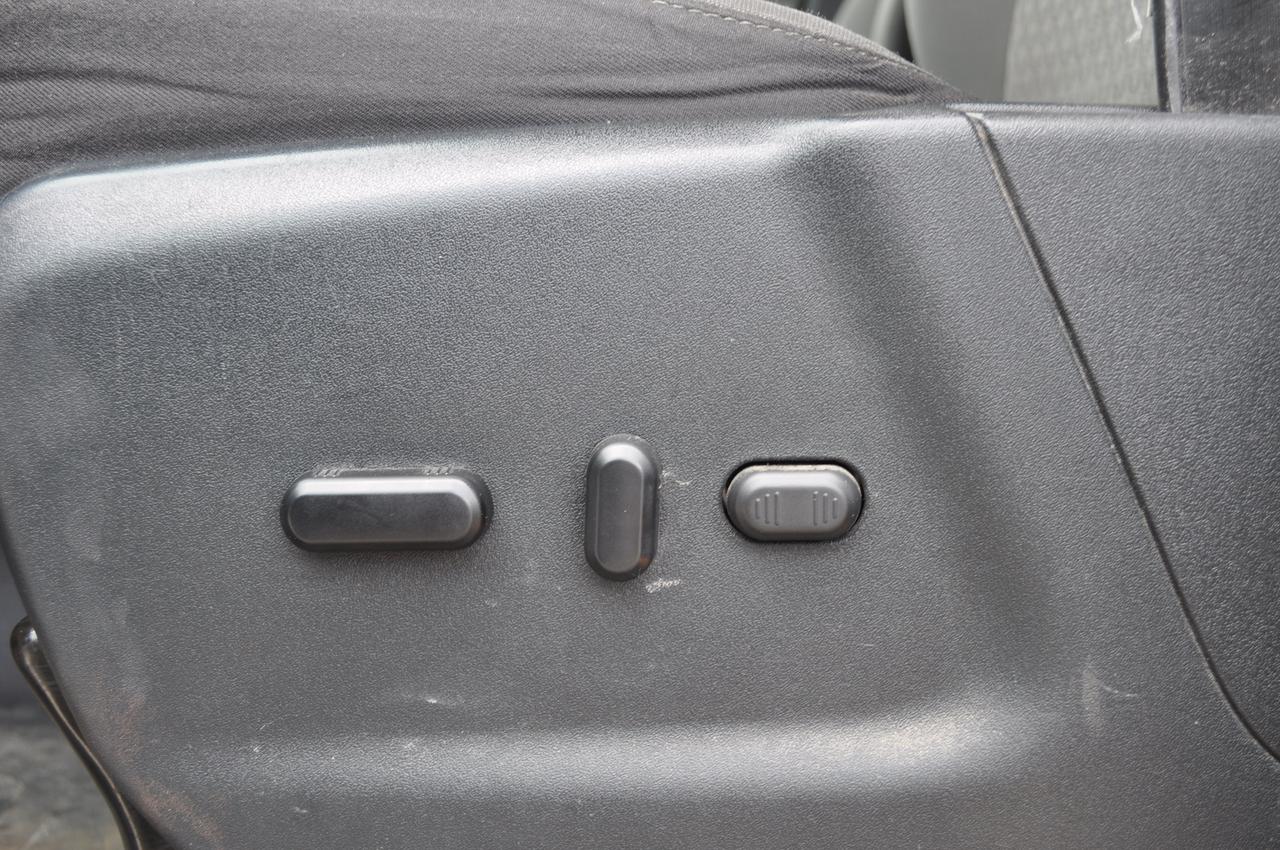 2020 Ford Transit Cargo Van Drive with $1000.00 down Photo3