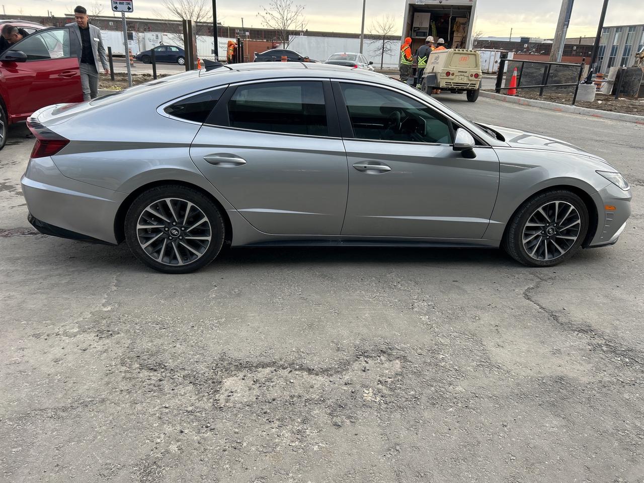 2020 Hyundai Sonata 1.6T LUXURY Photo