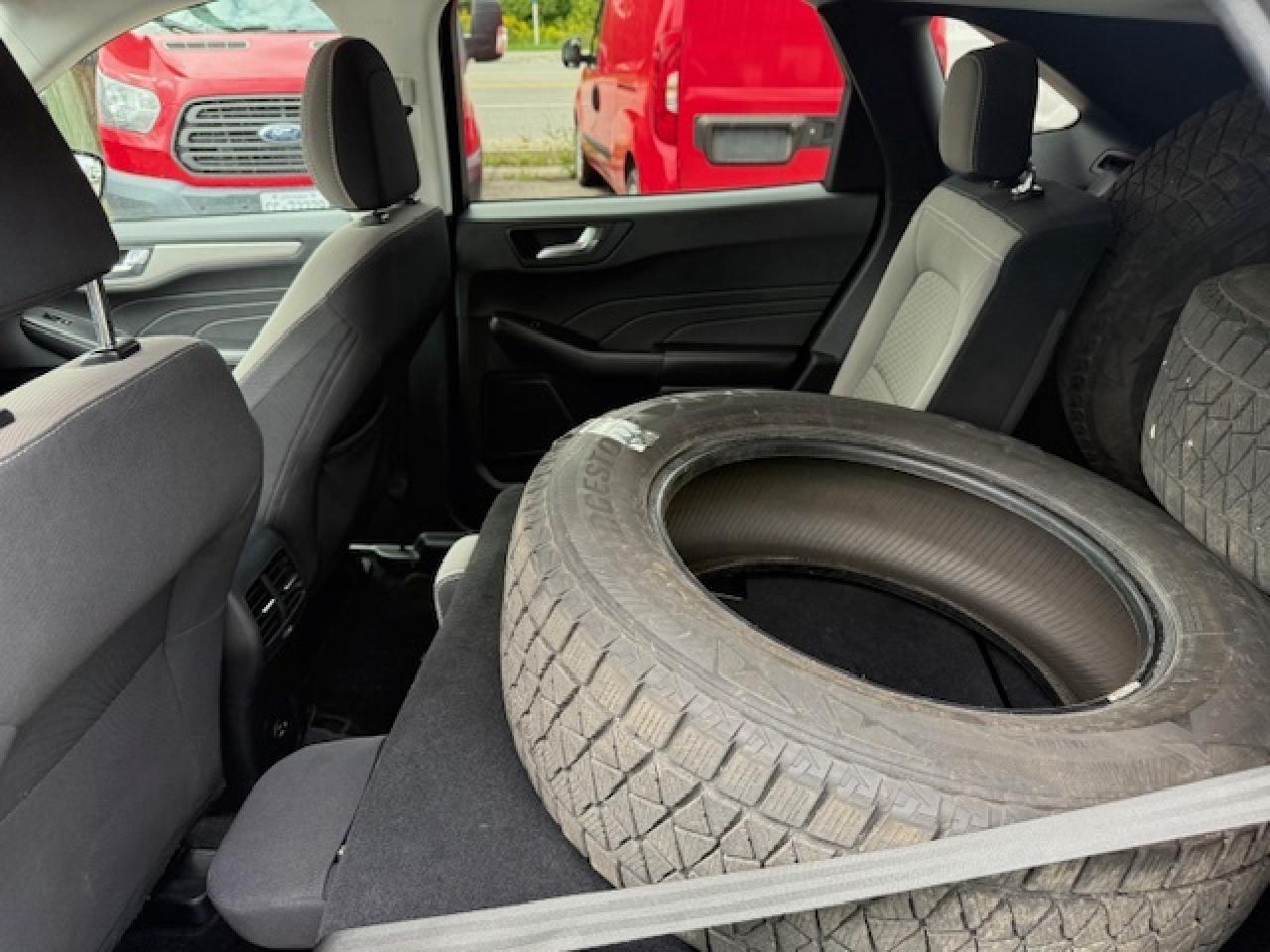 2021 Ford Escape SE Hybrid AWD. wholesale priced to the public Photo