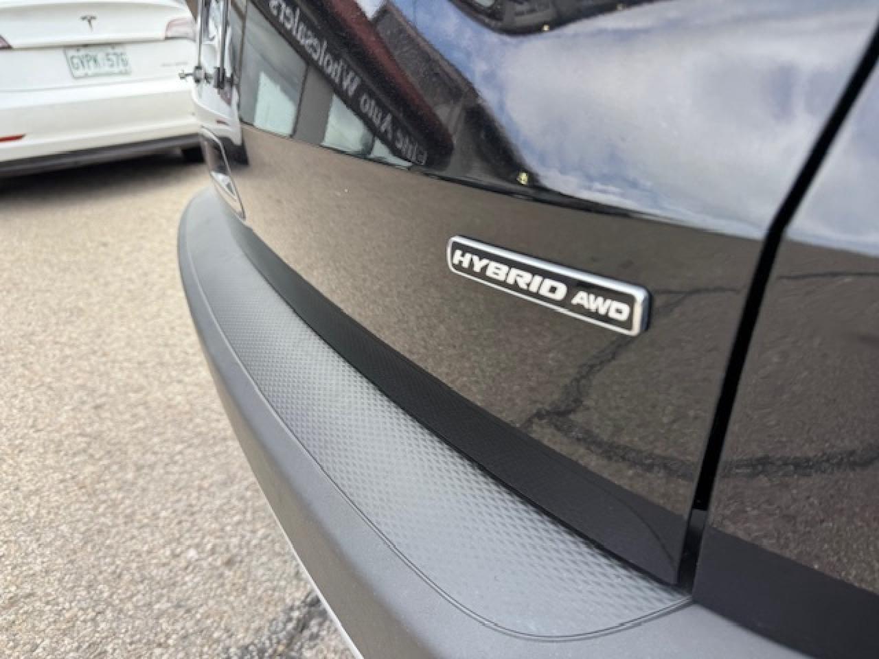 2021 Ford Escape SE Hybrid AWD. wholesale priced to the public Photo