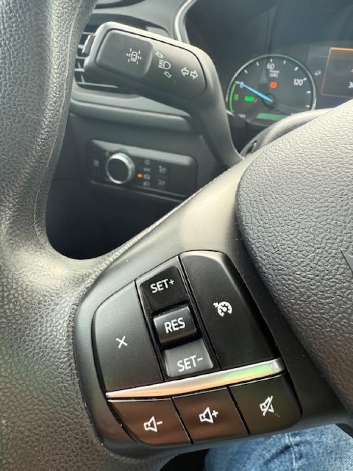 2021 Ford Escape SE Hybrid AWD. wholesale priced to the public Photo