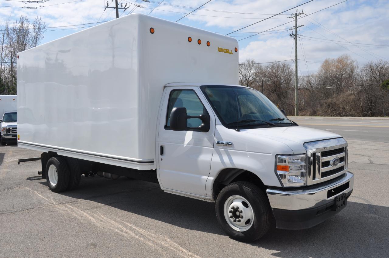 2021 Ford Econoline 16Ft  Box + Ramp Photo