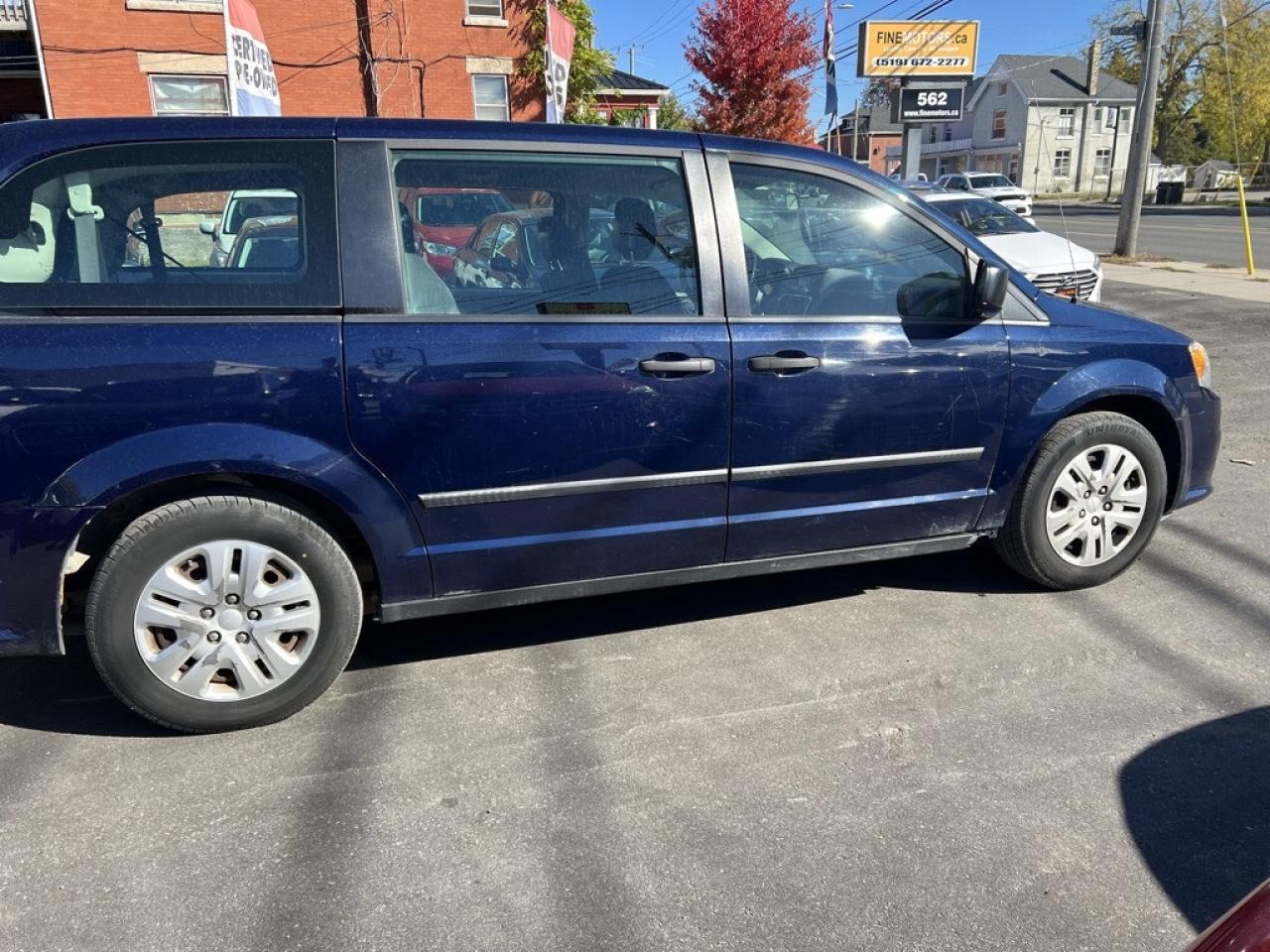 2016 Dodge Grand Caravan 4dr Wagon Canada Value Package Photo