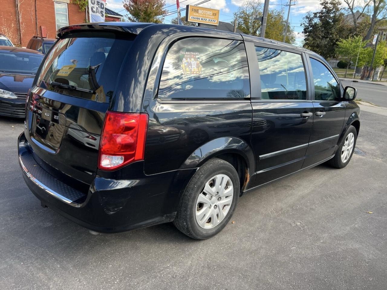 2015 Dodge Grand Caravan SE Front-wheel Drive Passenger Van Automatic Photo