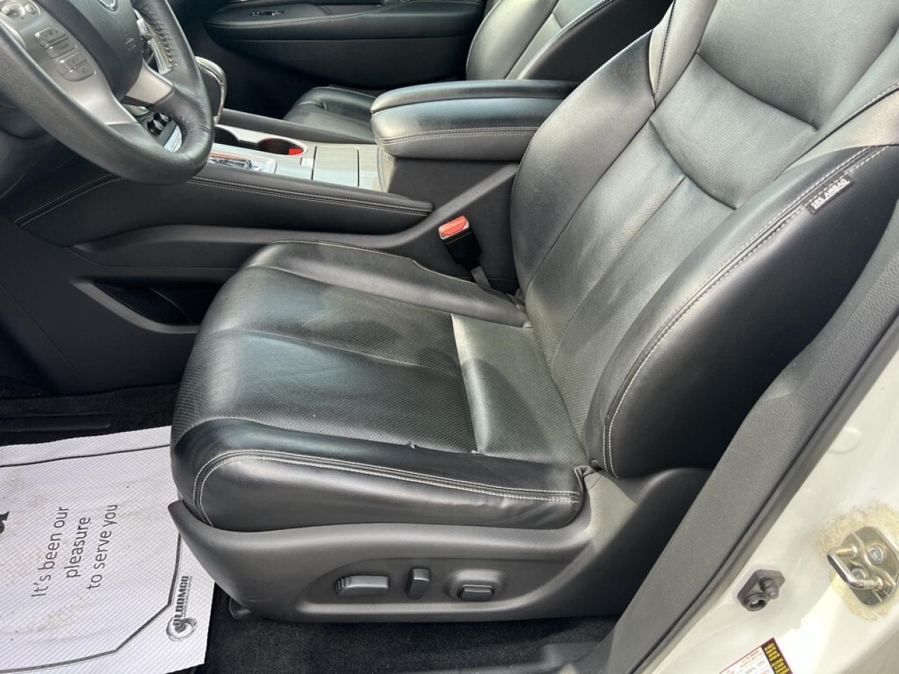 2017 Nissan Murano Platinum 4dr All-wheel Drive CVT Photo