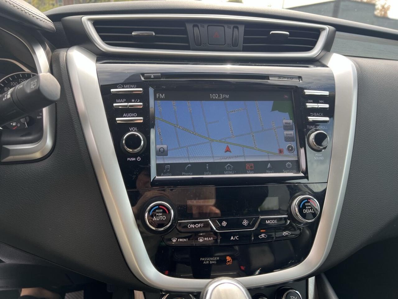 2017 Nissan Murano Platinum 4dr All-wheel Drive CVT Photo