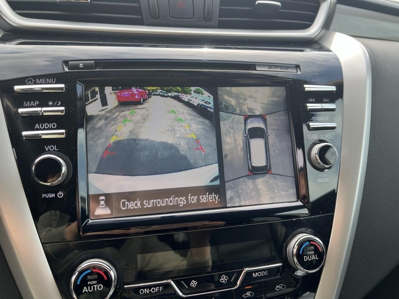 2017 Nissan Murano Platinum 4dr All-wheel Drive CVT Photo