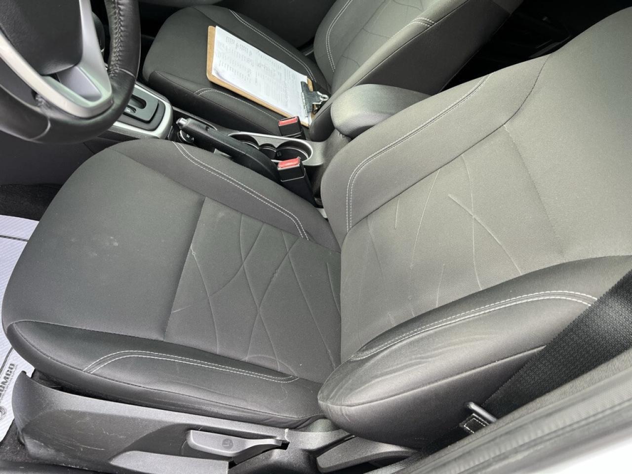 2015 Ford Fiesta SE 4dr Sedan Automatic Photo