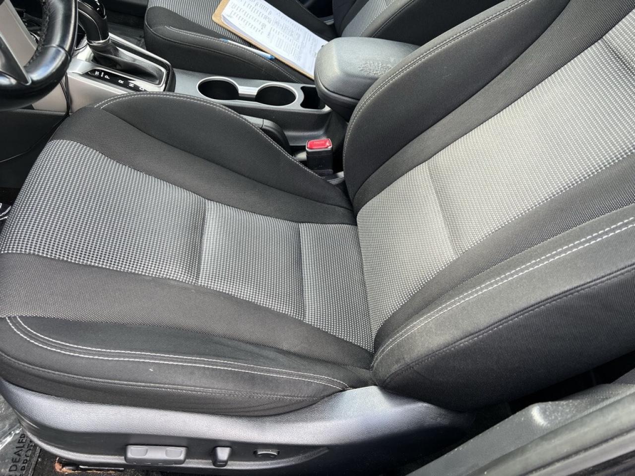 2014 Hyundai Elantra GT 5dr Hatchback Automatic GT Photo