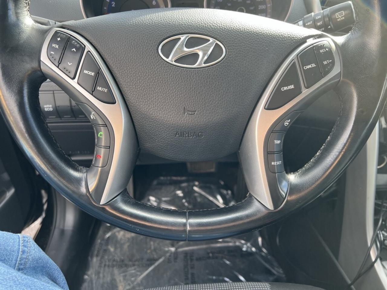 2014 Hyundai Elantra GT 5dr Hatchback Automatic GT Photo