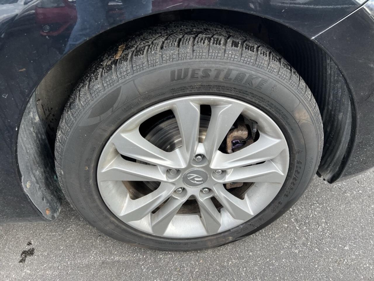 2014 Hyundai Elantra GT 5dr Hatchback Automatic GT Photo