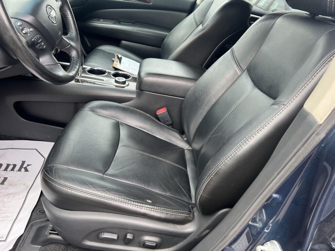 2014 Nissan Pathfinder SL 4dr 4WD CVT Photo