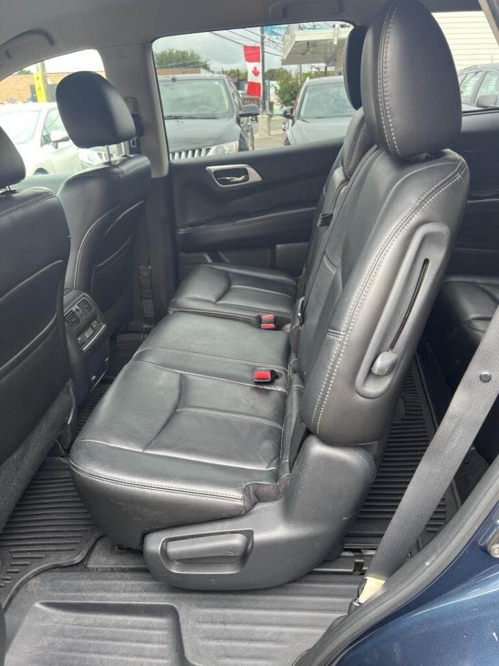 2014 Nissan Pathfinder SL 4dr 4WD CVT Photo