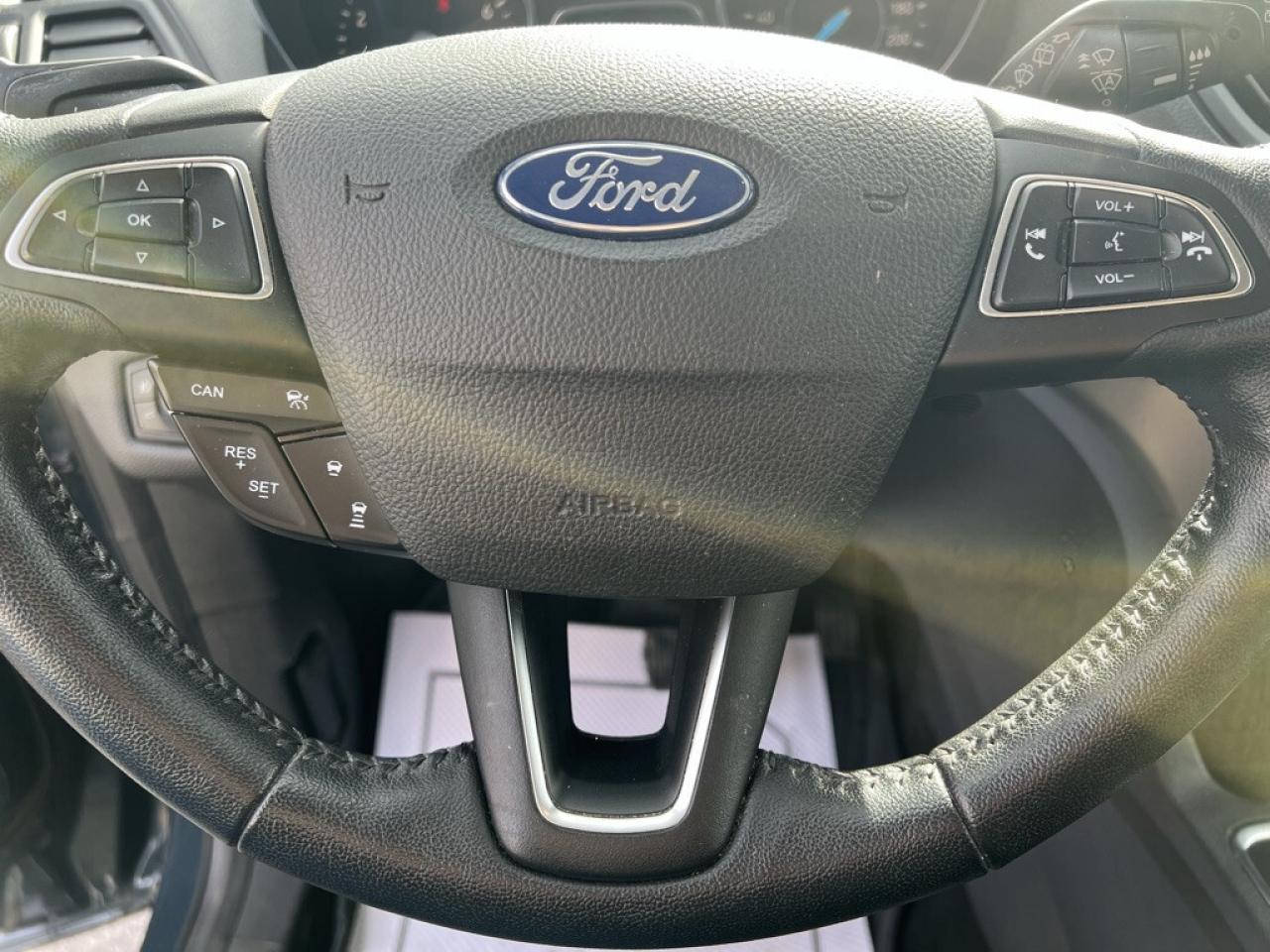 2019 Ford Escape SEL 4dr 4x4 Automatic Photo