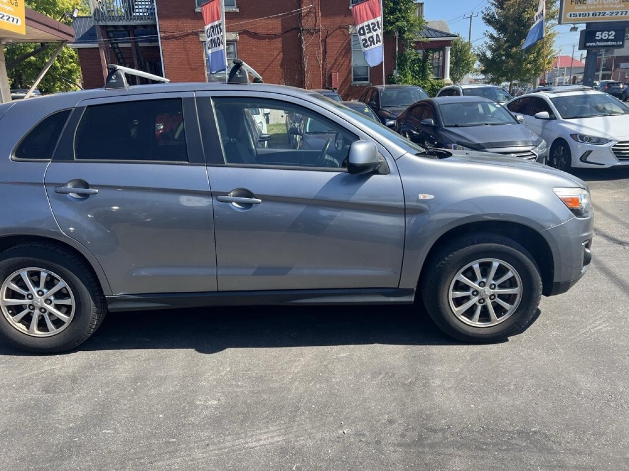 2013 Mitsubishi RVR 2WD 4dr CVT SE Photo