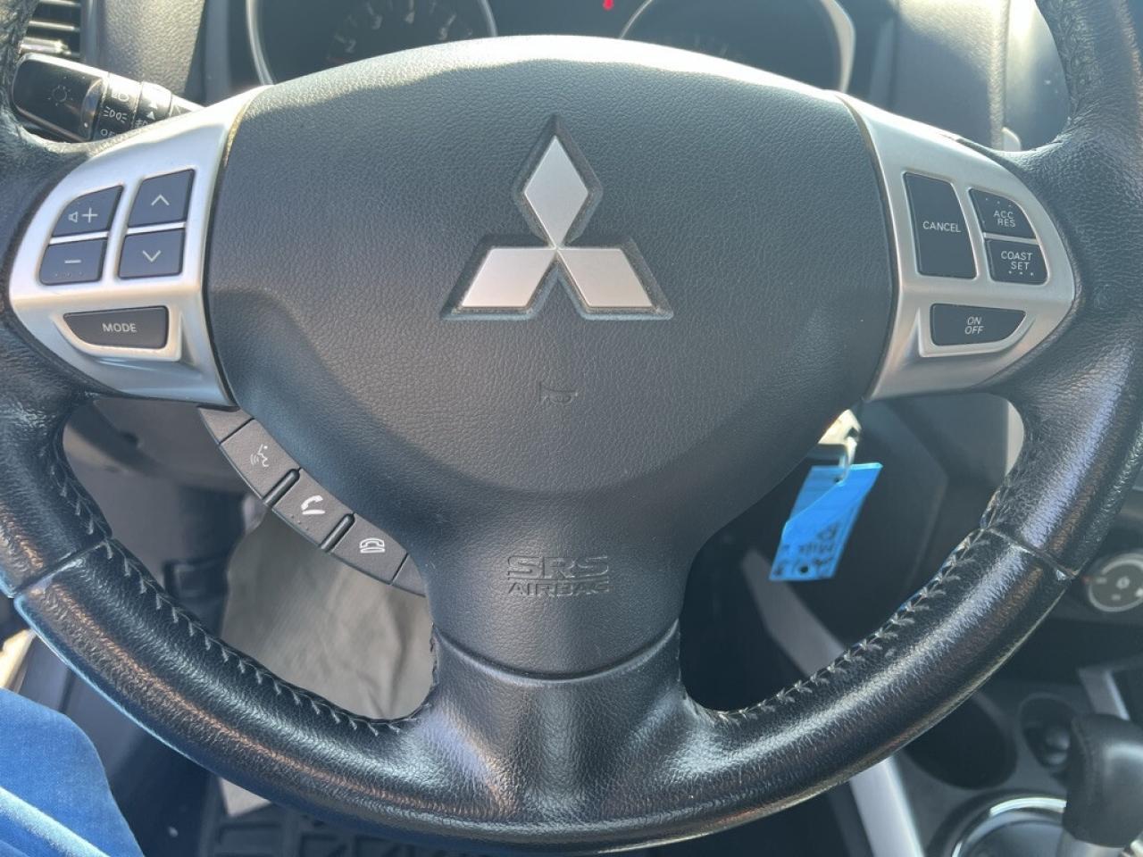 2013 Mitsubishi RVR 2WD 4dr CVT SE Photo