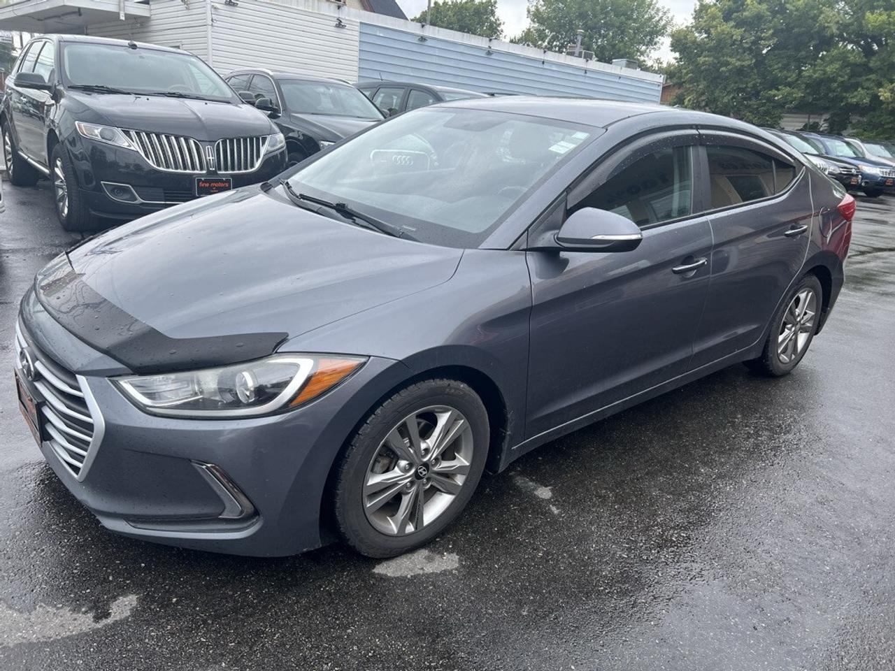 2017 Hyundai Elantra GT 5dr Sedan  Automatic GL Photo