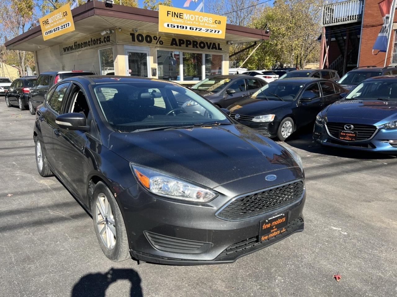 2015 Ford Focus SE 4dr Hatchback Automatic Photo0