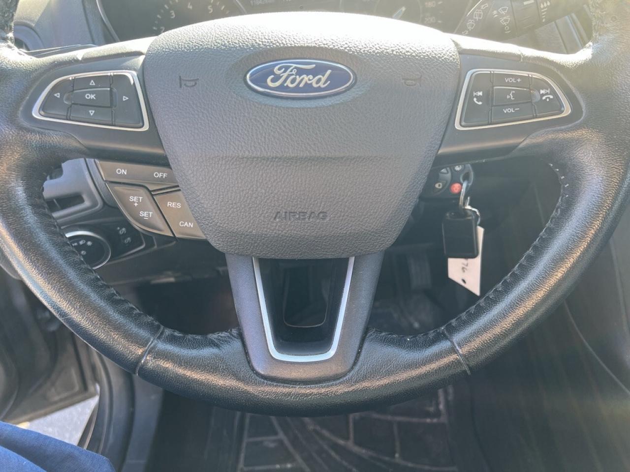 2015 Ford Focus SE 4dr Hatchback Automatic Photo