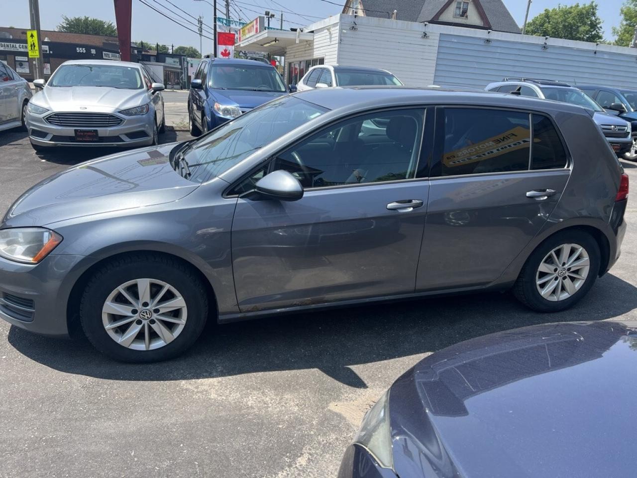 2015 Volkswagen Golf 5dr Hatchback Automatic 1.8 TSI Trendline Photo3