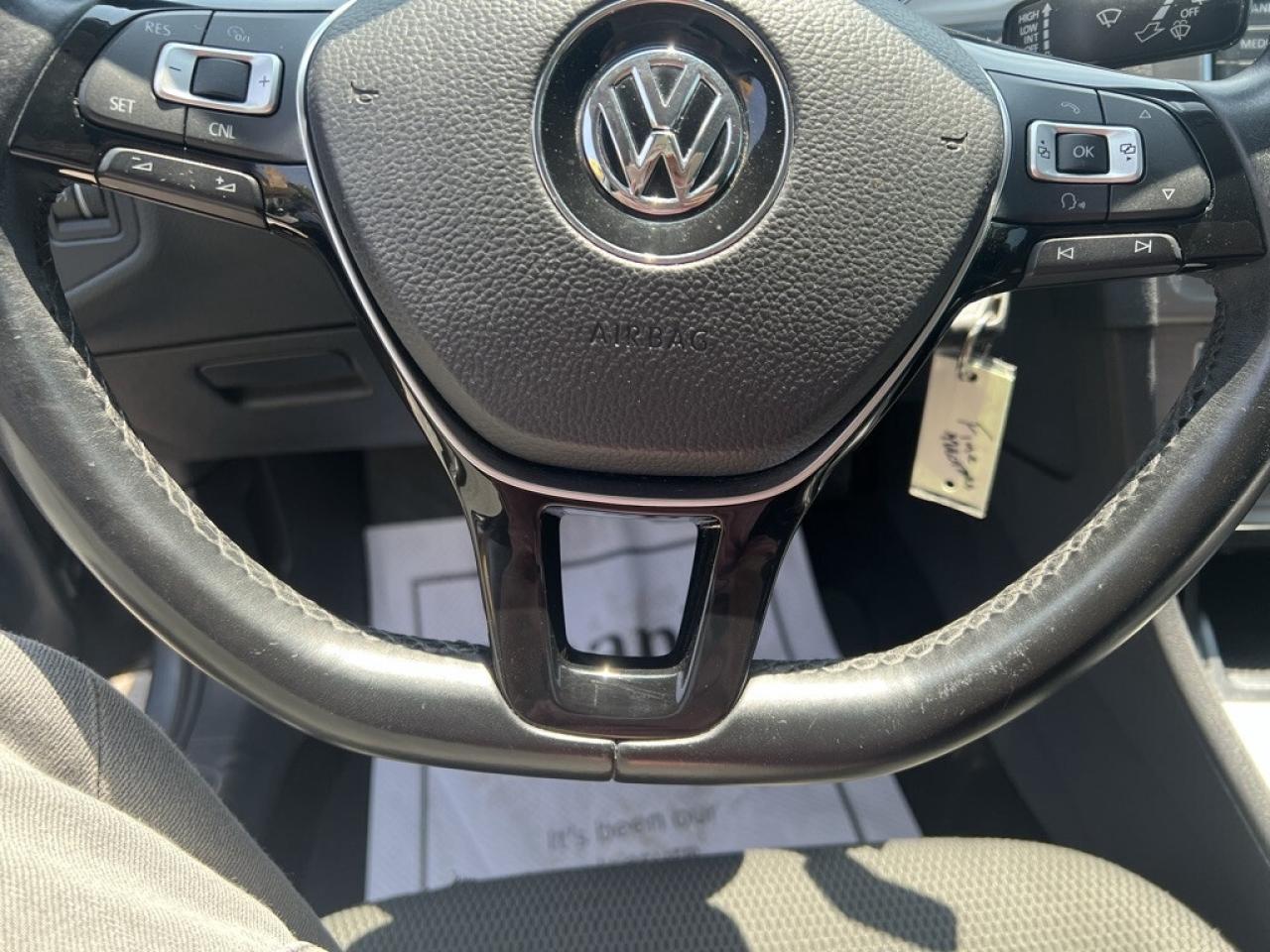 2015 Volkswagen Golf 5dr Hatchback Automatic 1.8 TSI Trendline Photo