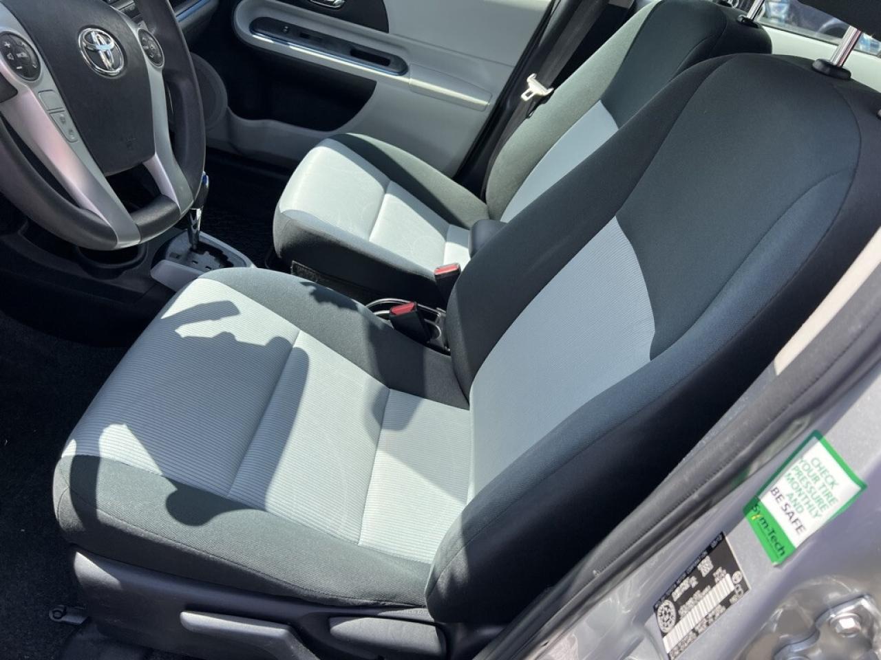 2012 Toyota Prius c 5dr Hatchback Technology Photo