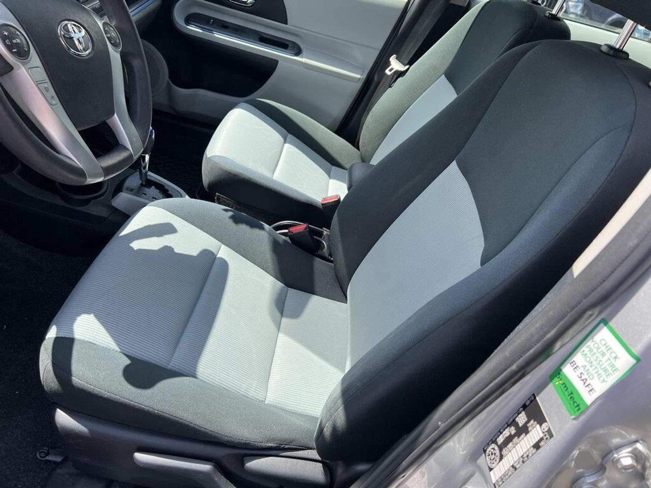 2012 Toyota Prius c 5dr Hatchback Technology Photo