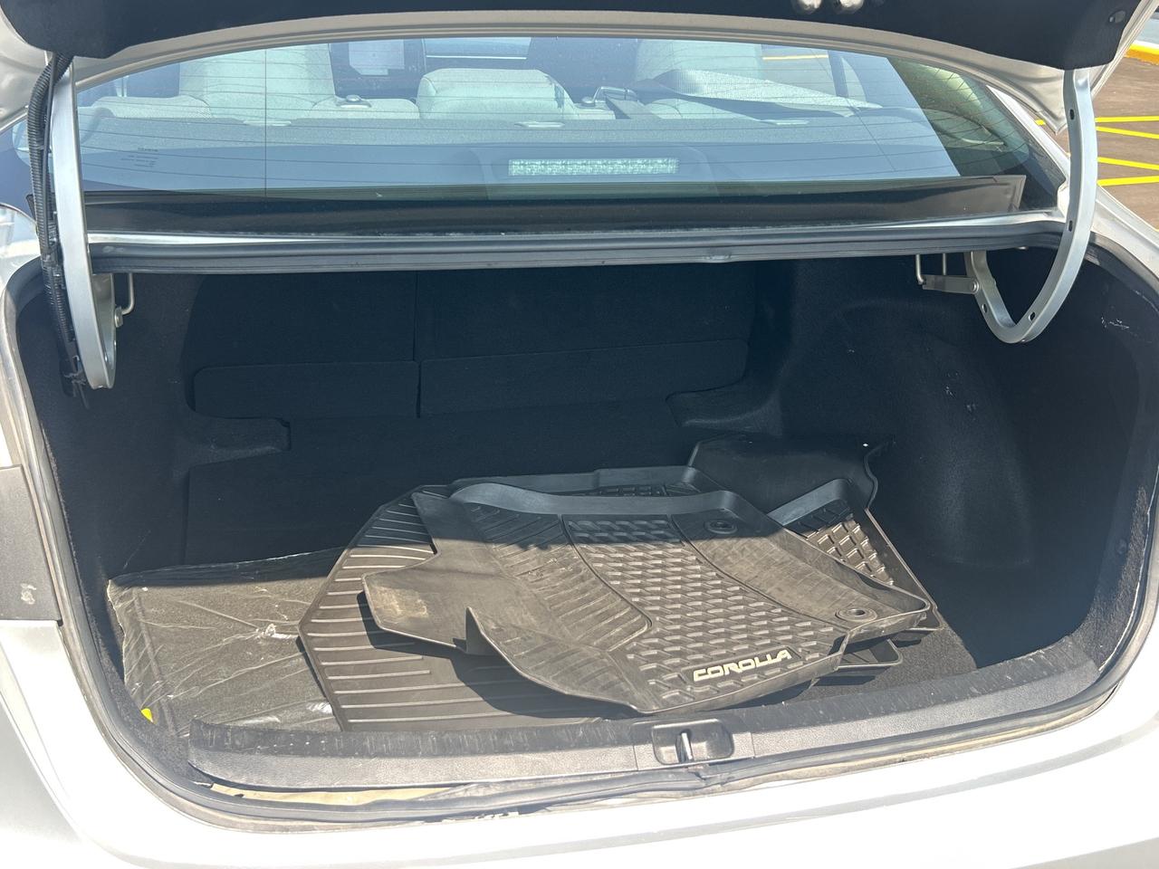 2022 Toyota Corolla L CVT Photo