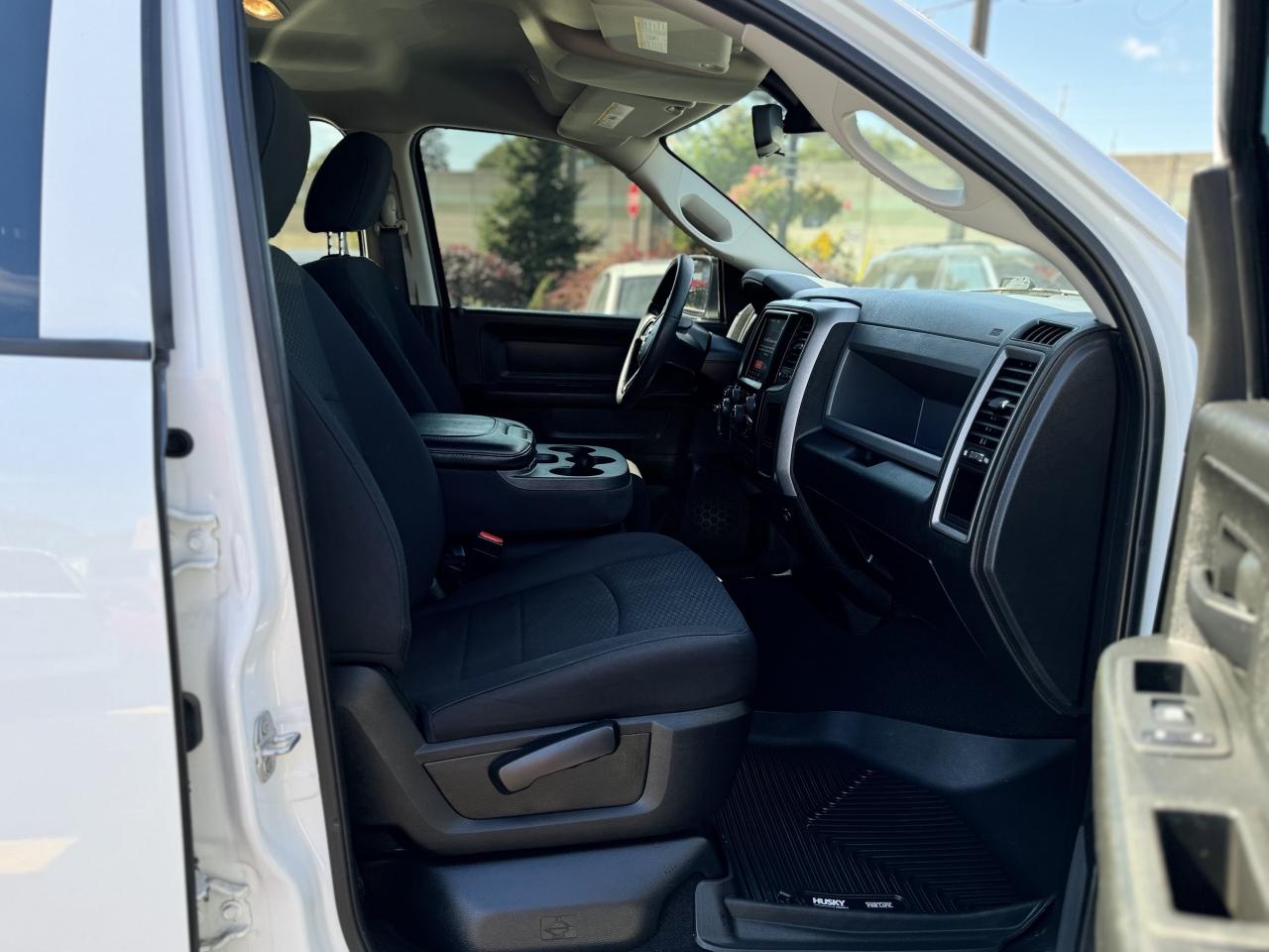 2019 RAM 1500 Classic Express 4x4 Quad Cab 6'4  Box Photo