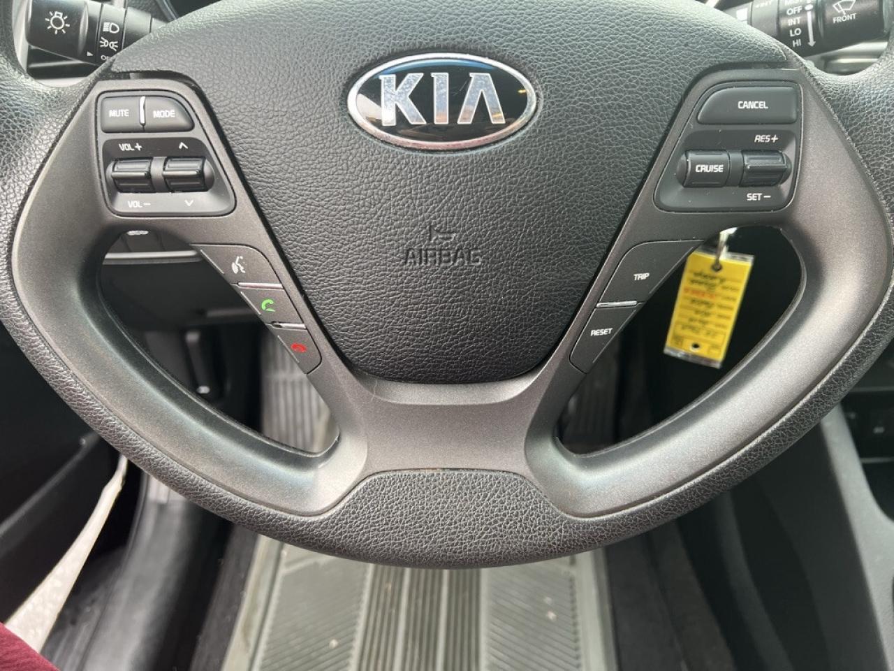 2014 Kia Forte LX 4dr Sedan Automatic Photo