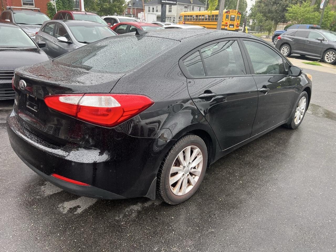 2014 Kia Forte LX 4dr Sedan Automatic Photo2