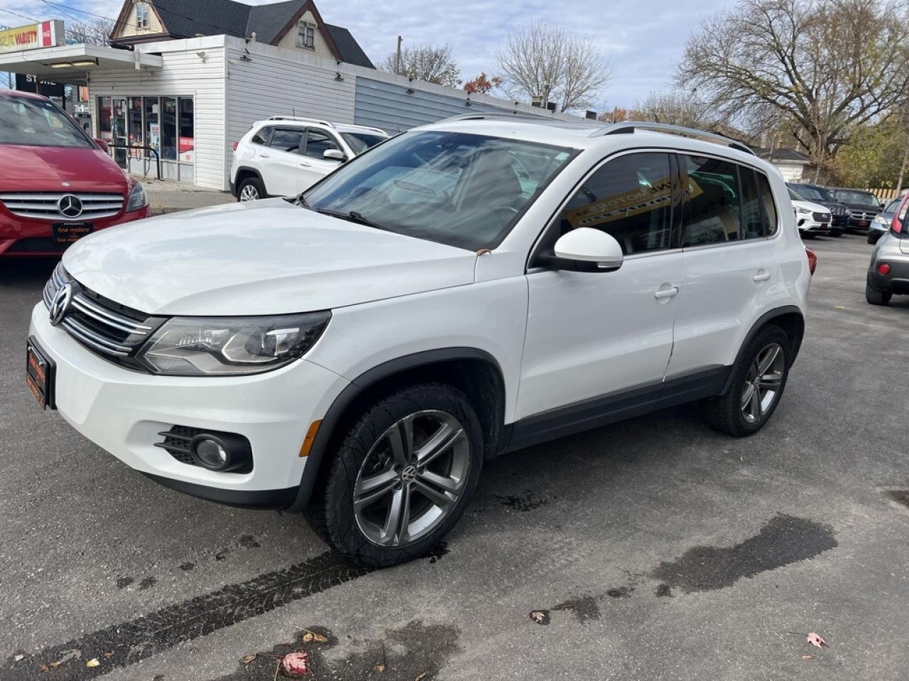 2017 Volkswagen Tiguan 4MOTION 4dr Highline Photo