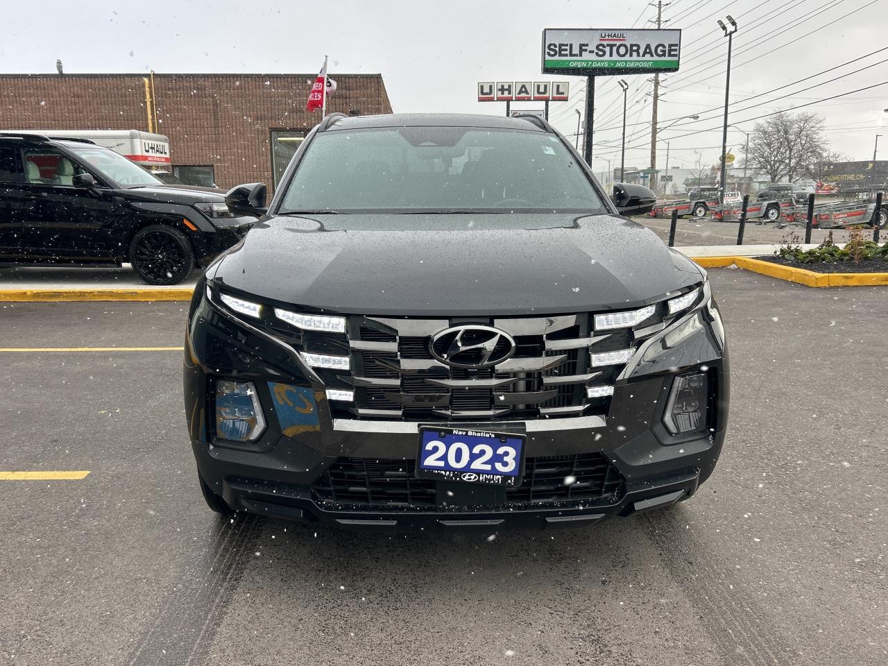 2023 Hyundai Santa Cruz Ultimate AWD wColour Pkg   Starting from 5.29% OAC Photo