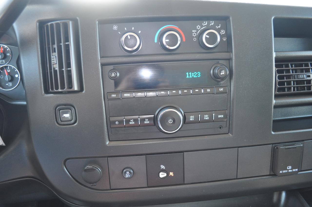 2023 GMC Savana Cargo Van 2500/130 Wheel Base/Certified/Back Up CAMERA/ Photo