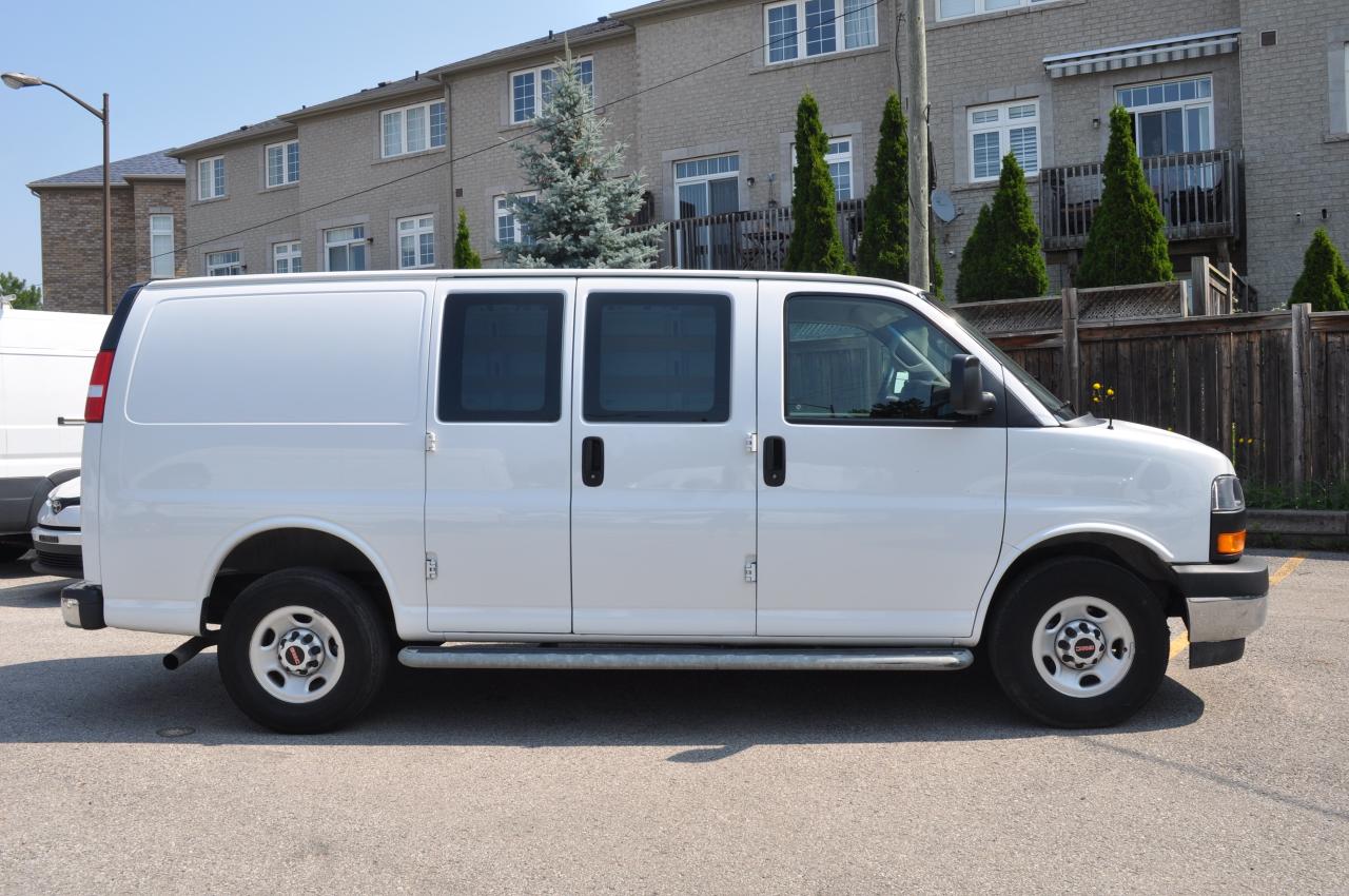 2023 GMC Savana Cargo Van 2500/130 Wheel Base/Certified/Back Up CAMERA/ Photo