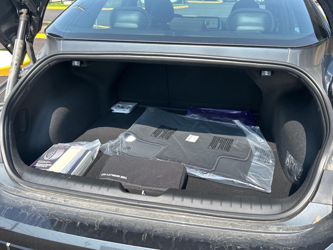 2024 Hyundai IONIQ 6 Preferred AWD Long Range   Starting from 3.99% OAC Photo