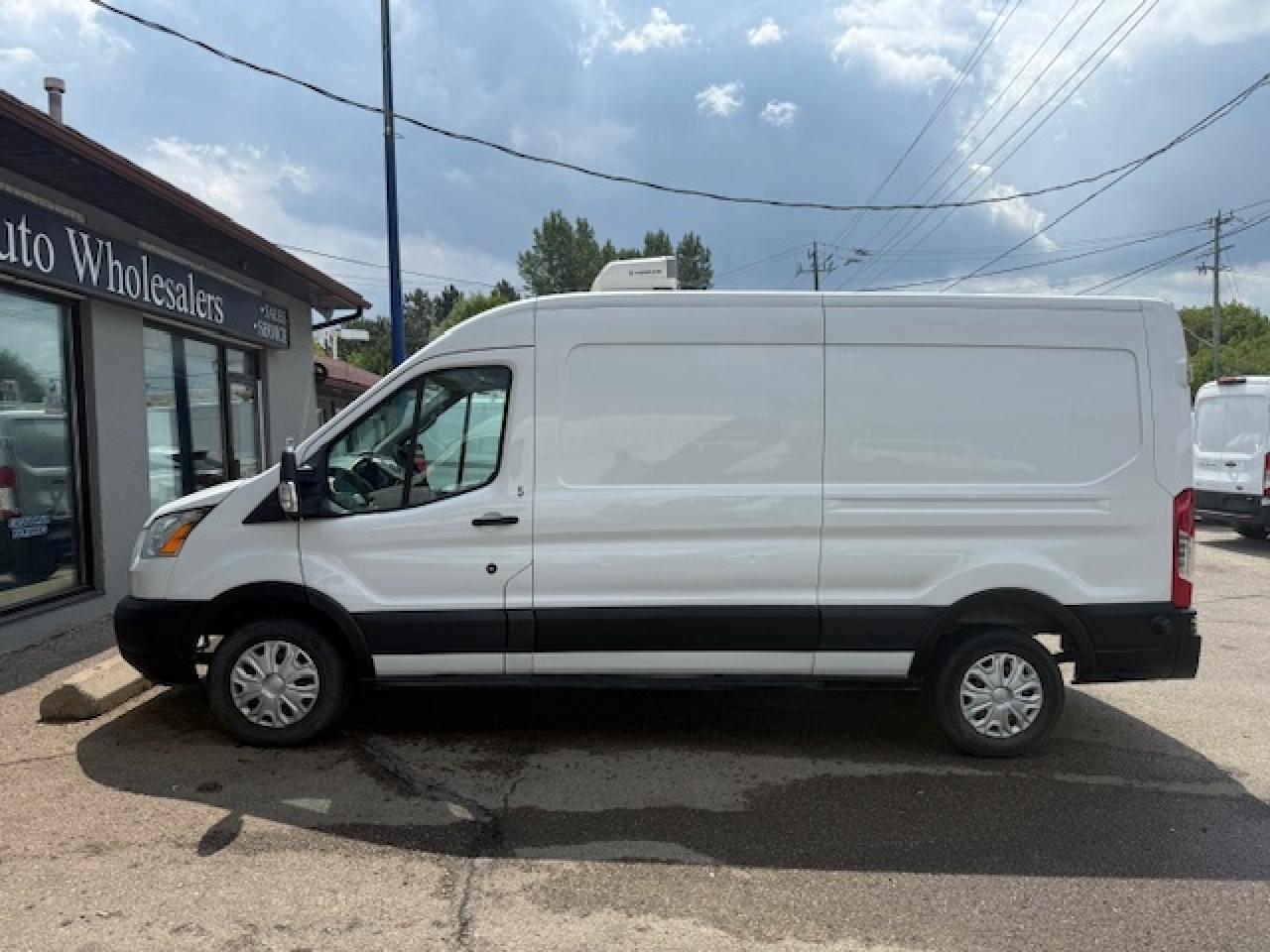 2018 Ford Transit Van T-250 148  Med Rf 9000 GVWR Sliding RH Dr Photo