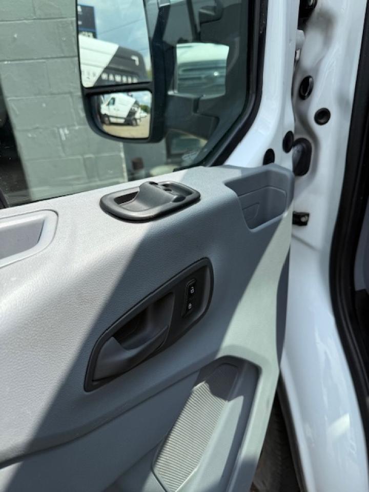 2018 Ford Transit Van T-250 148  Med Rf 9000 GVWR Sliding RH Dr Photo