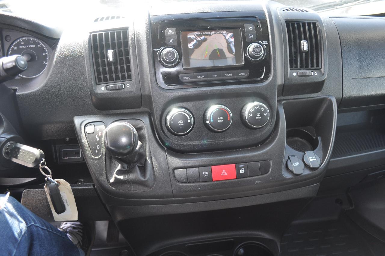 2018 RAM ProMaster 3500 3500 159WB - Extended - 3 Passenger - V6 Gas Photo