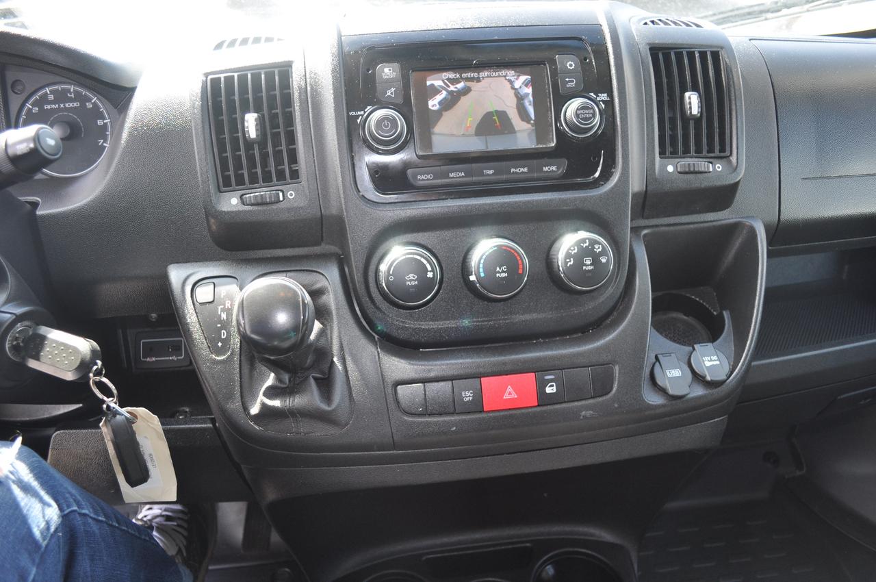 2018 RAM ProMaster 3500 3500 159WB - Extended - 3 Passenger - V6 Gas Photo