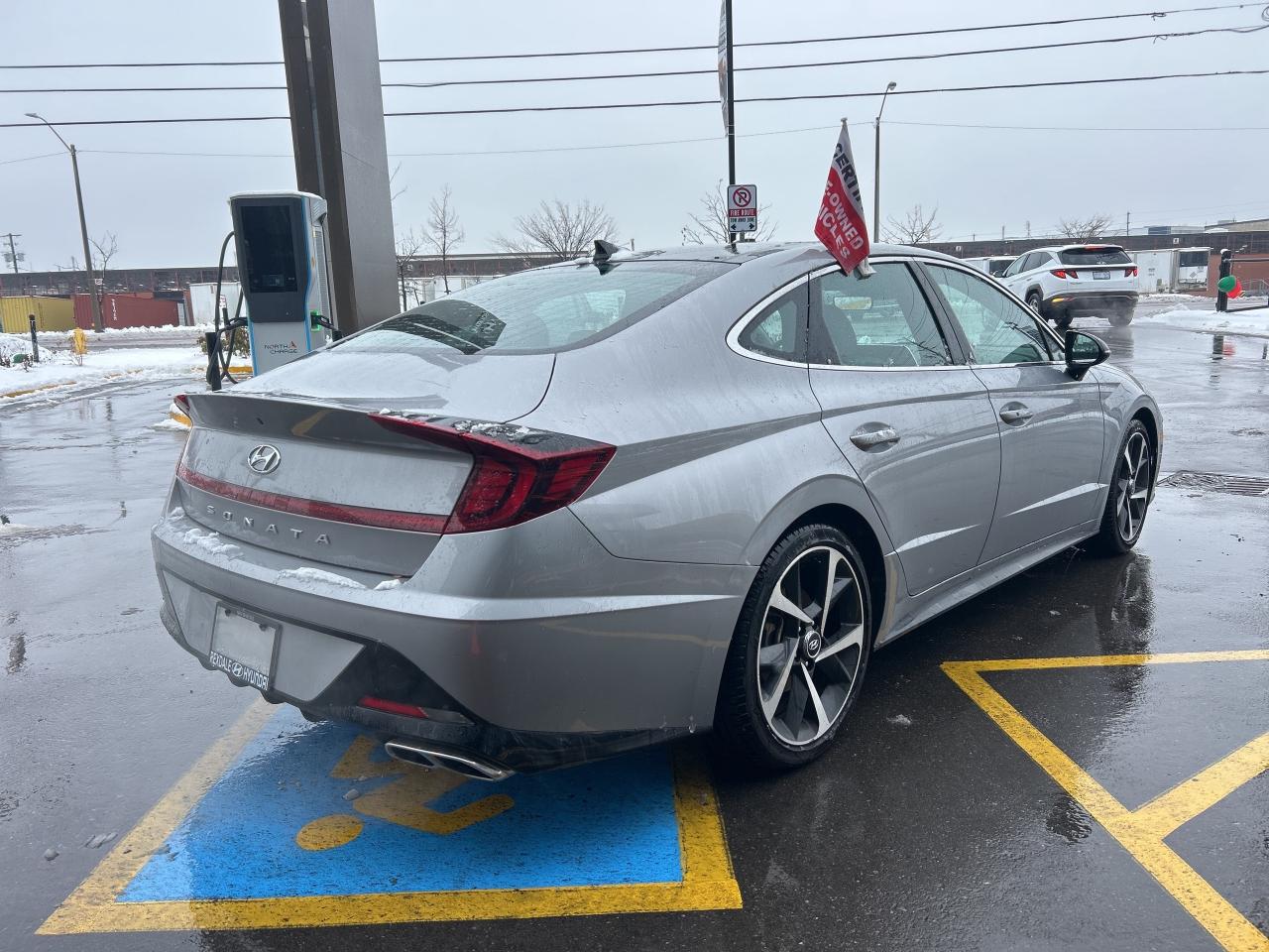 2023 Hyundai Sonata 1.6T Sport   Starting from 4.49% OAC Photo