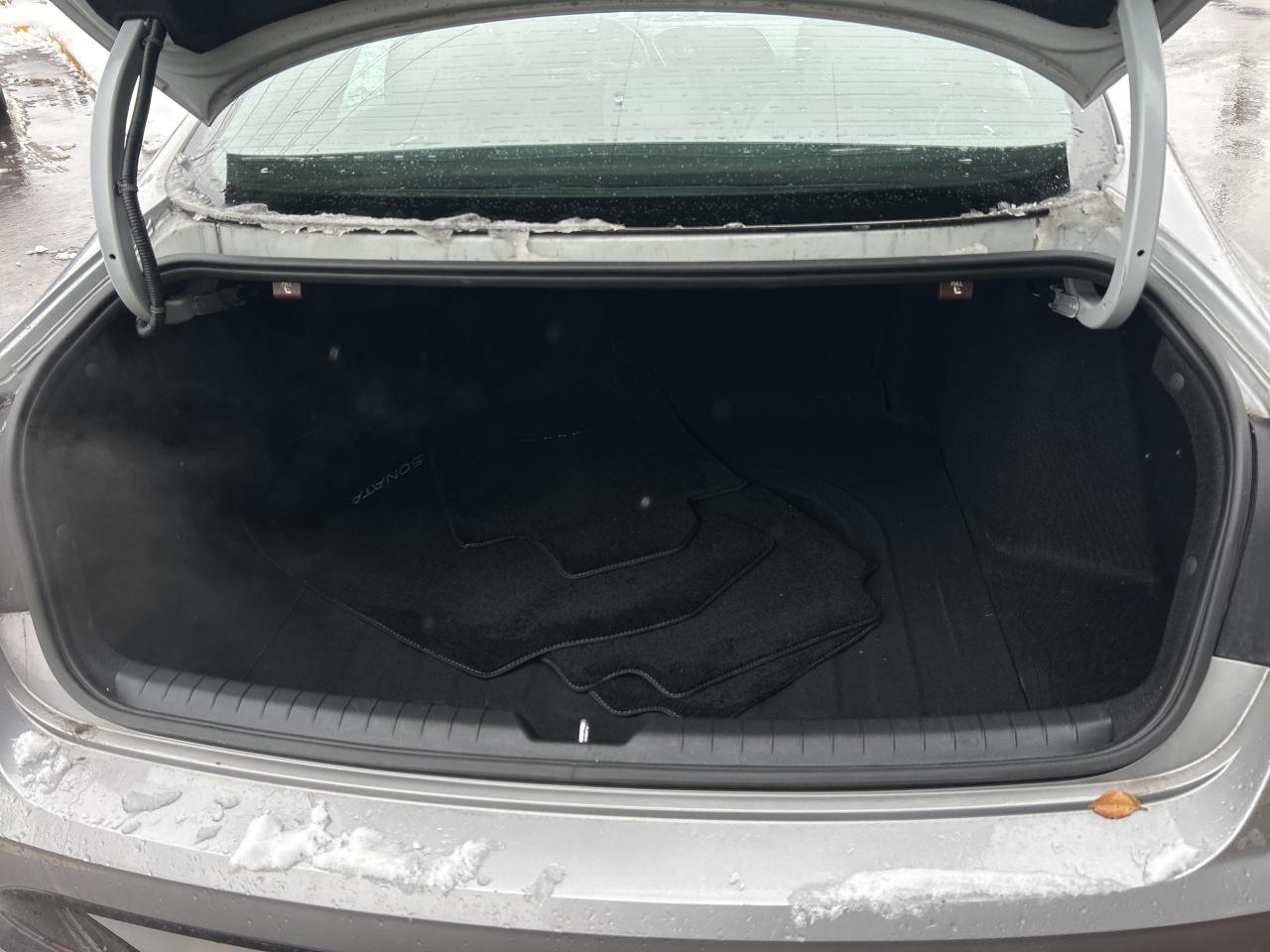 2023 Hyundai Sonata 1.6T Sport   Starting from 4.49% OAC Photo