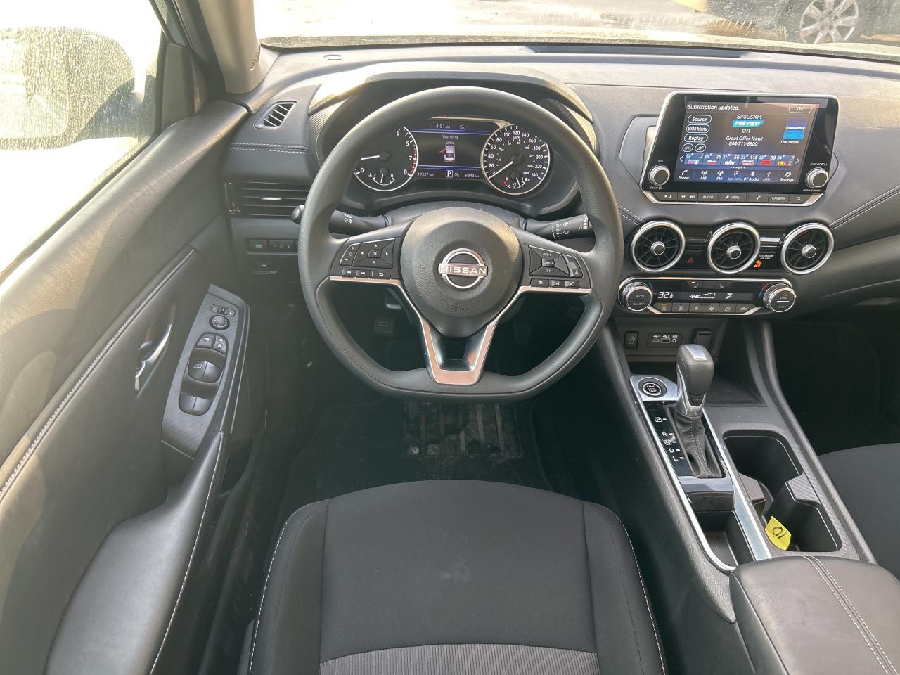 2024 Nissan Sentra SV CVT Photo