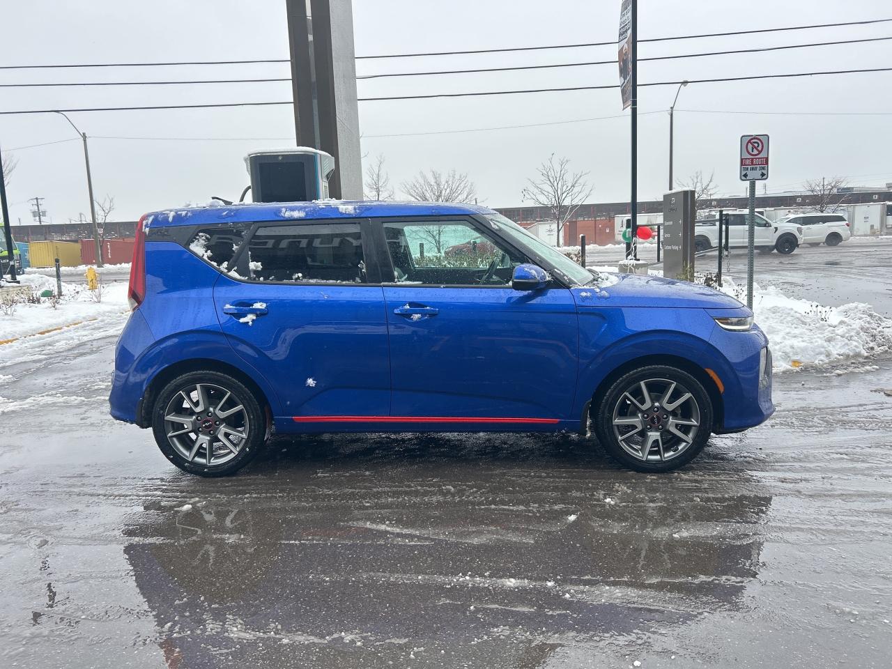 2022 Kia Soul GT-Line Limited IVT   CLEAN CARFAX   ONE OWNER Photo