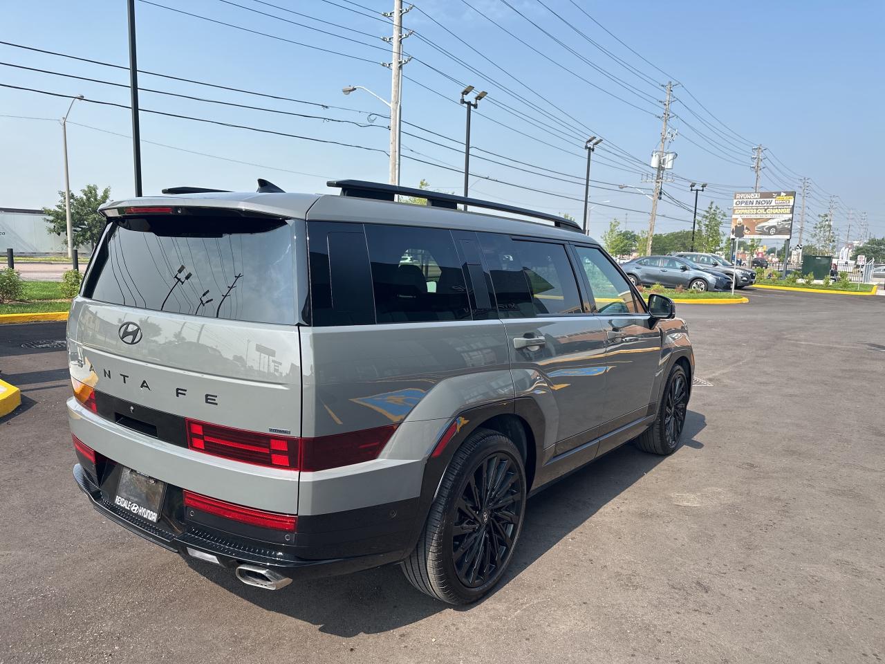 2024 Hyundai Santa Fe Ultimate Calligraphy AWD   Starting from 5.29% OAC Photo