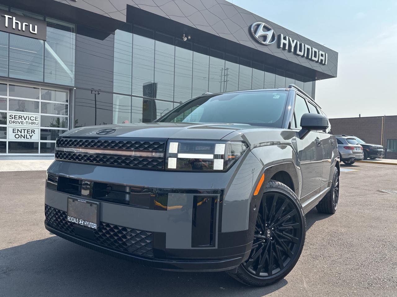 2024 Hyundai Santa Fe Ultimate Calligraphy AWD   Starting from 5.29% OAC Photo