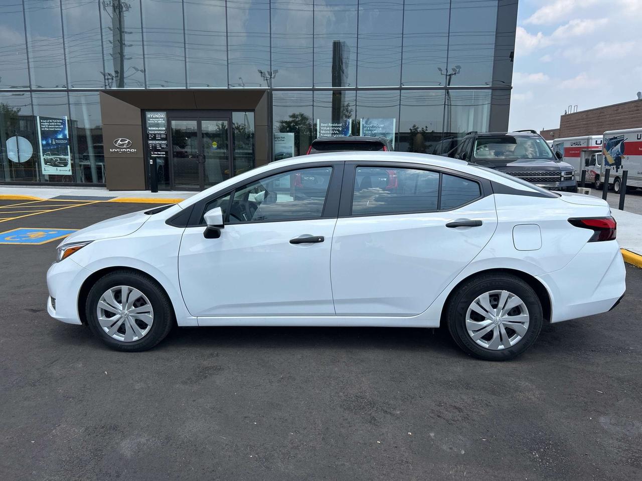 2024 Nissan Versa S FWD CVT   CLEAN CAR FAX Photo5