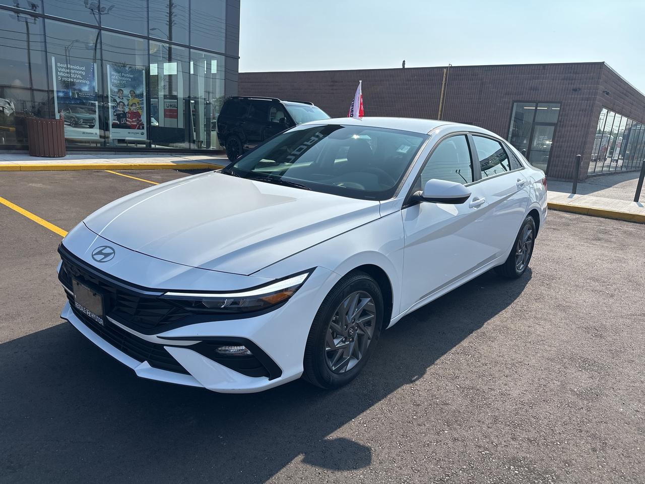 2024 Hyundai Elantra Preferred IVT   Starting from 4.69% OAC Photo