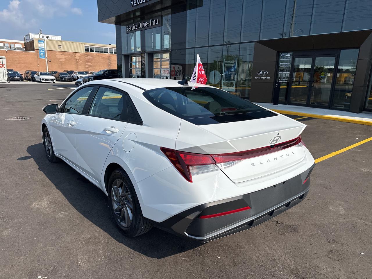 2024 Hyundai Elantra Preferred IVT   Starting from 4.69% OAC Photo
